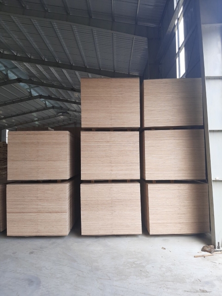 Commercial Plywood - N1