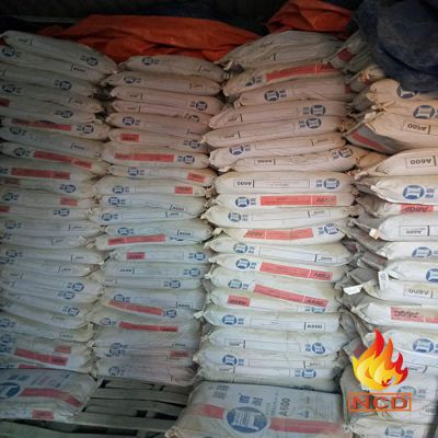 Heat resistant cement