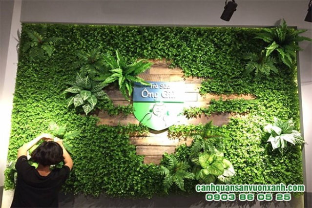 Vertical garden landscape design & construction