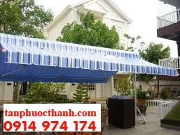 A-frame retractable awning