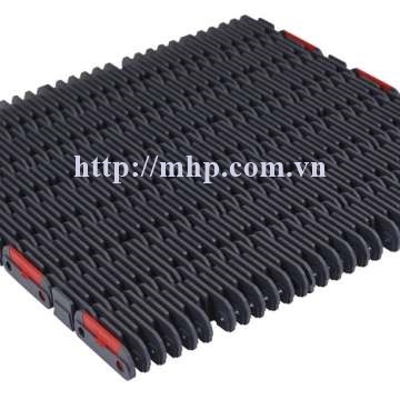 Ribbed plastic conveyor