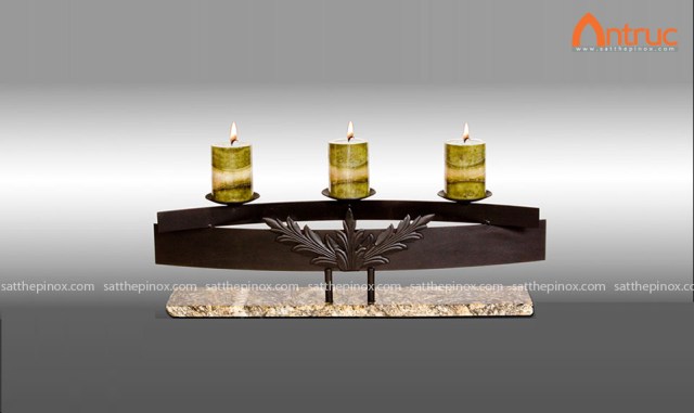 Iron art candlestick