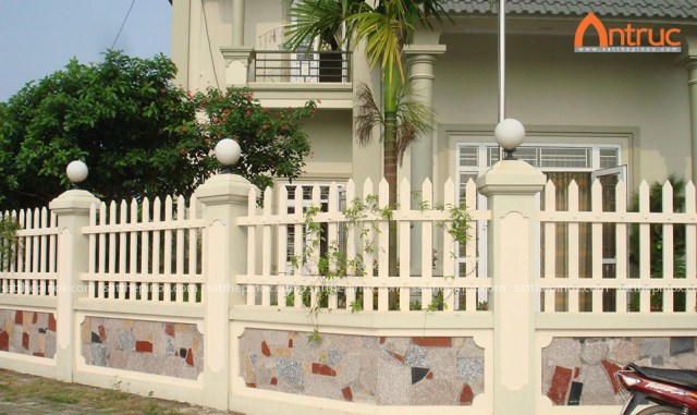 Stainless steel fence