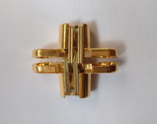 Hinge Cross