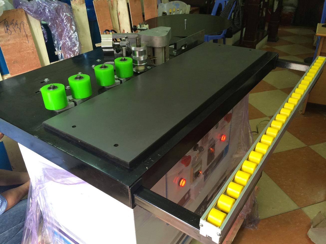 Edge Banding Machine
