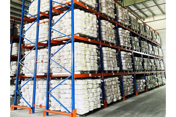 Heavy-duty racks