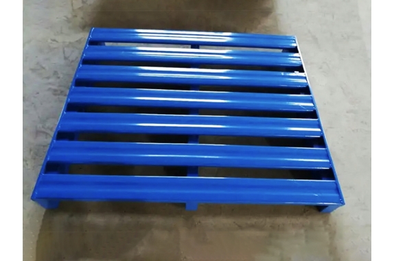 Steel pallets
