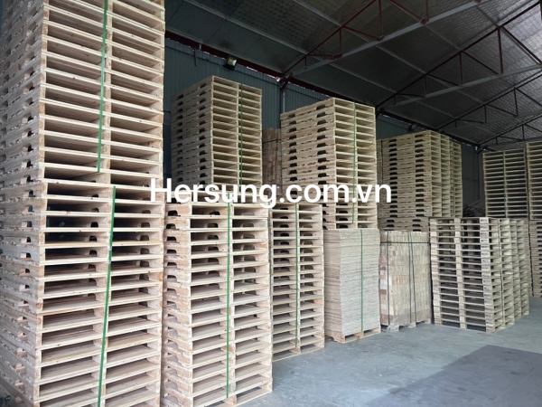 Wooden pallets