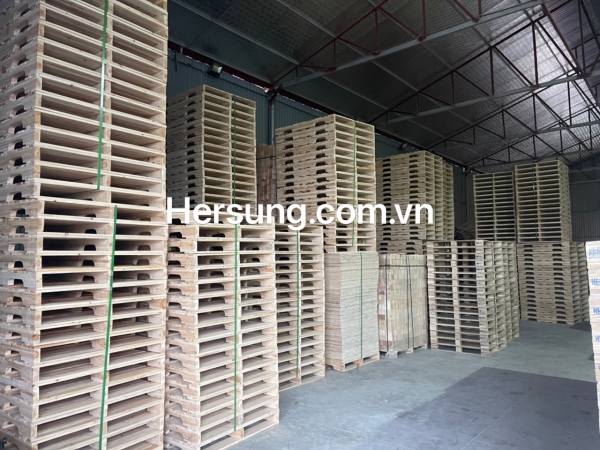 Wooden pallets