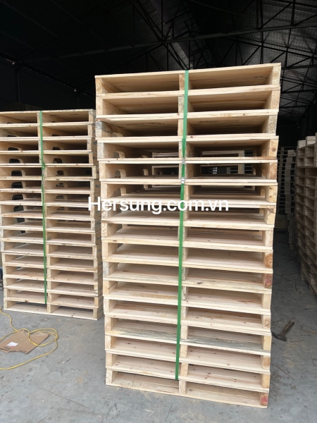 Wooden pallets