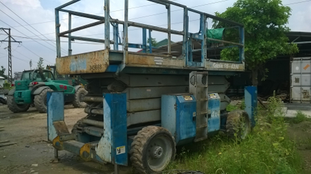 SCISSOR LIFT GENIE GS4390