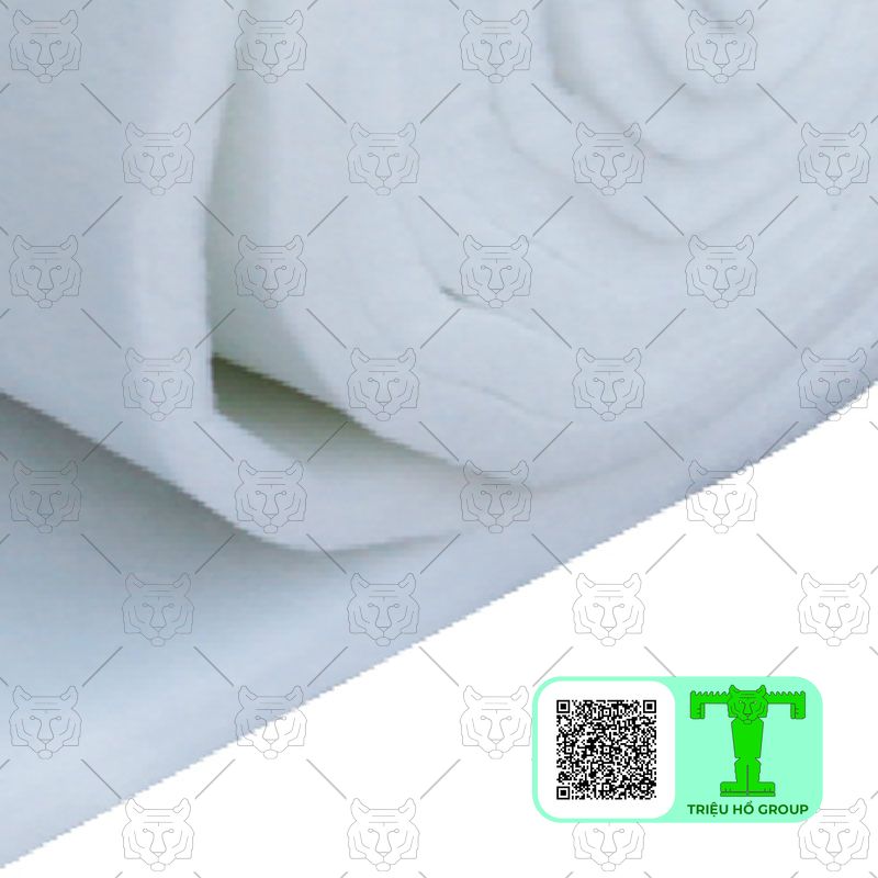 Polyester insulation blanket
