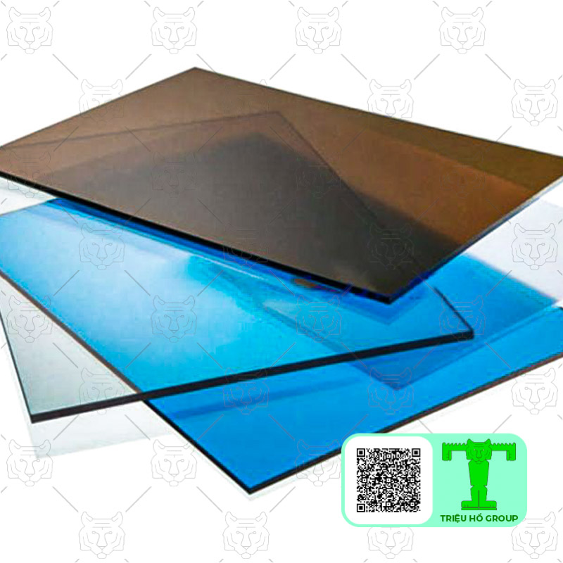 Solid polycarbonate sheet