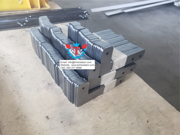 Laser cutting iron details