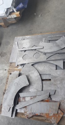 Sheet metal processing, laser cutting