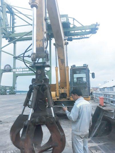 Industrial vehicle rental service
