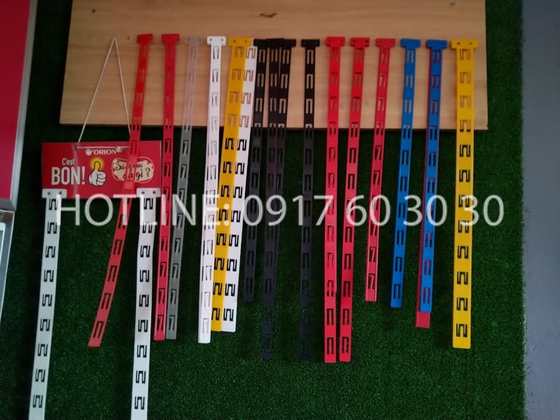 Plastic Hanging Strap