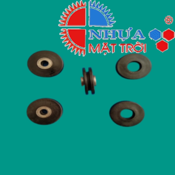 Plastic roller