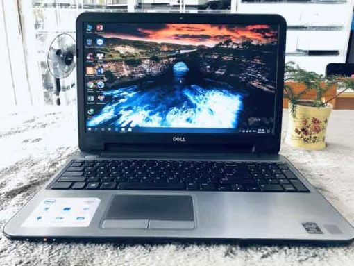 Dell Latitude E5540 laptop