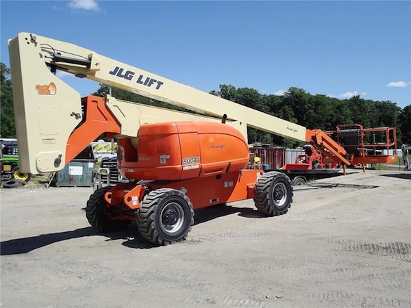 Lift truck rental