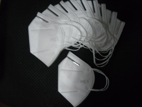 Protective face masks