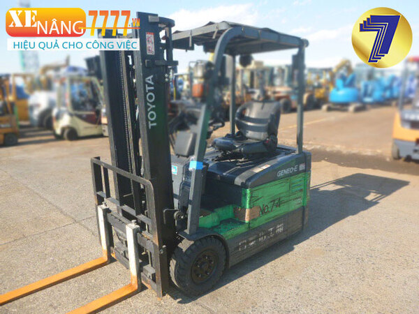Toyota electric sit-down forklifts