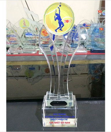 Crystal trophy