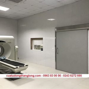 Automatic door