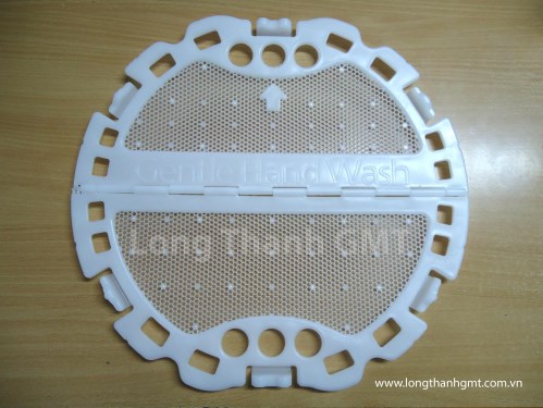 Plastic injection mold