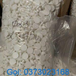 Plastic cap nail