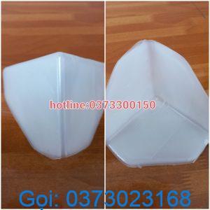 Plastic corner protector