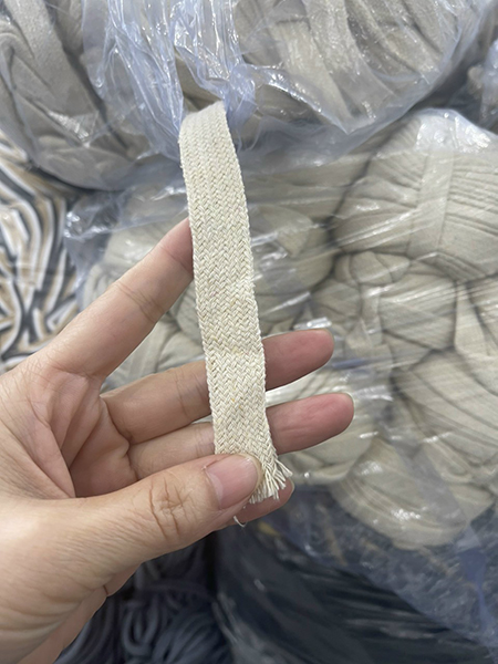 Woven tapes