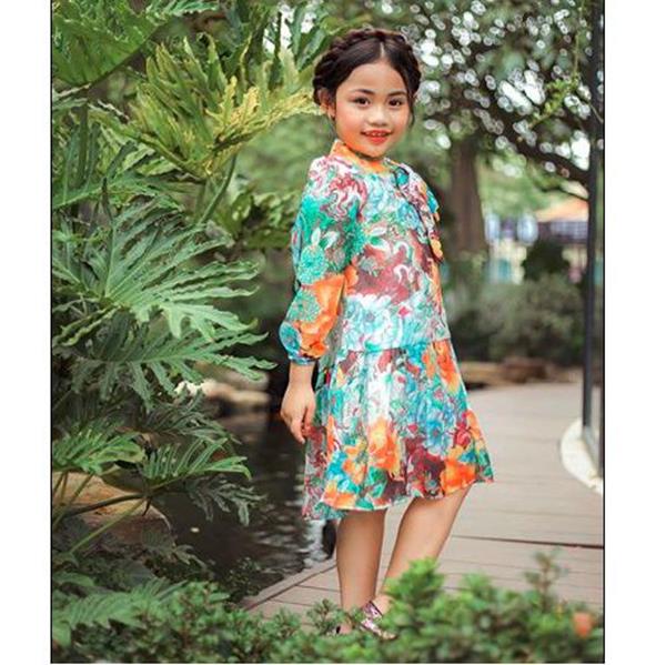 Children fashion