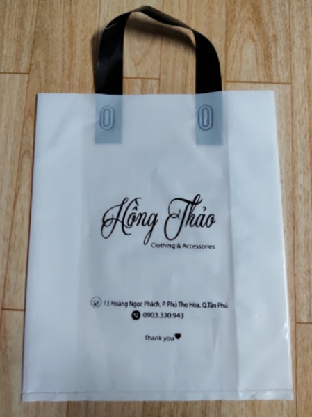 Soft loop plastic bag