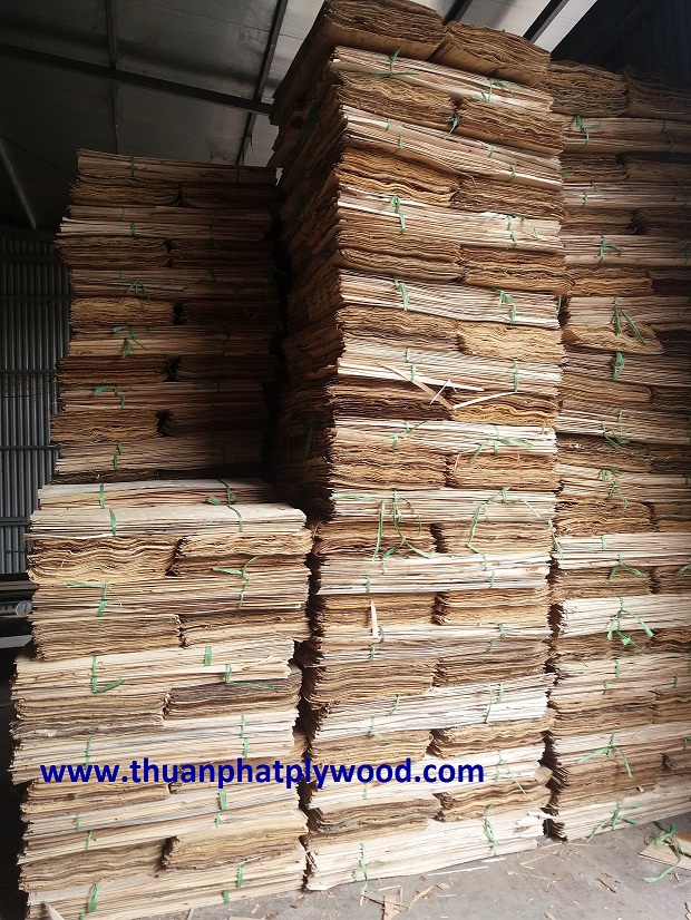 Core veneer