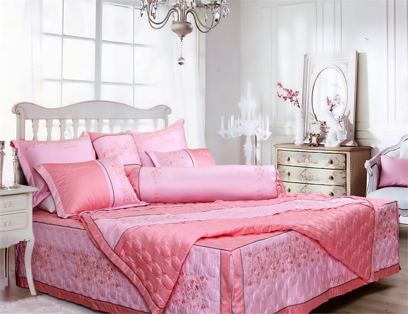 Bedding Set