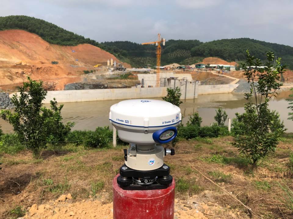 Máy GPS TRimble R6