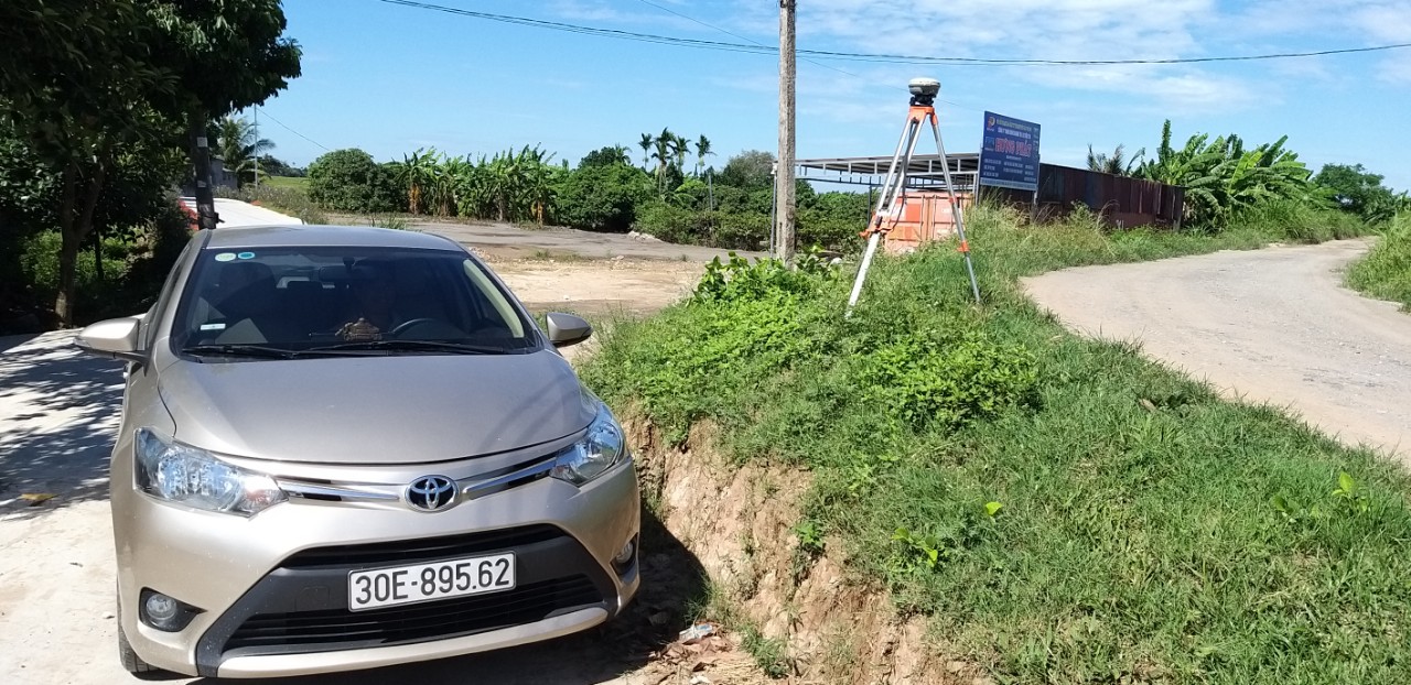 Máy GPS TRimble R8s