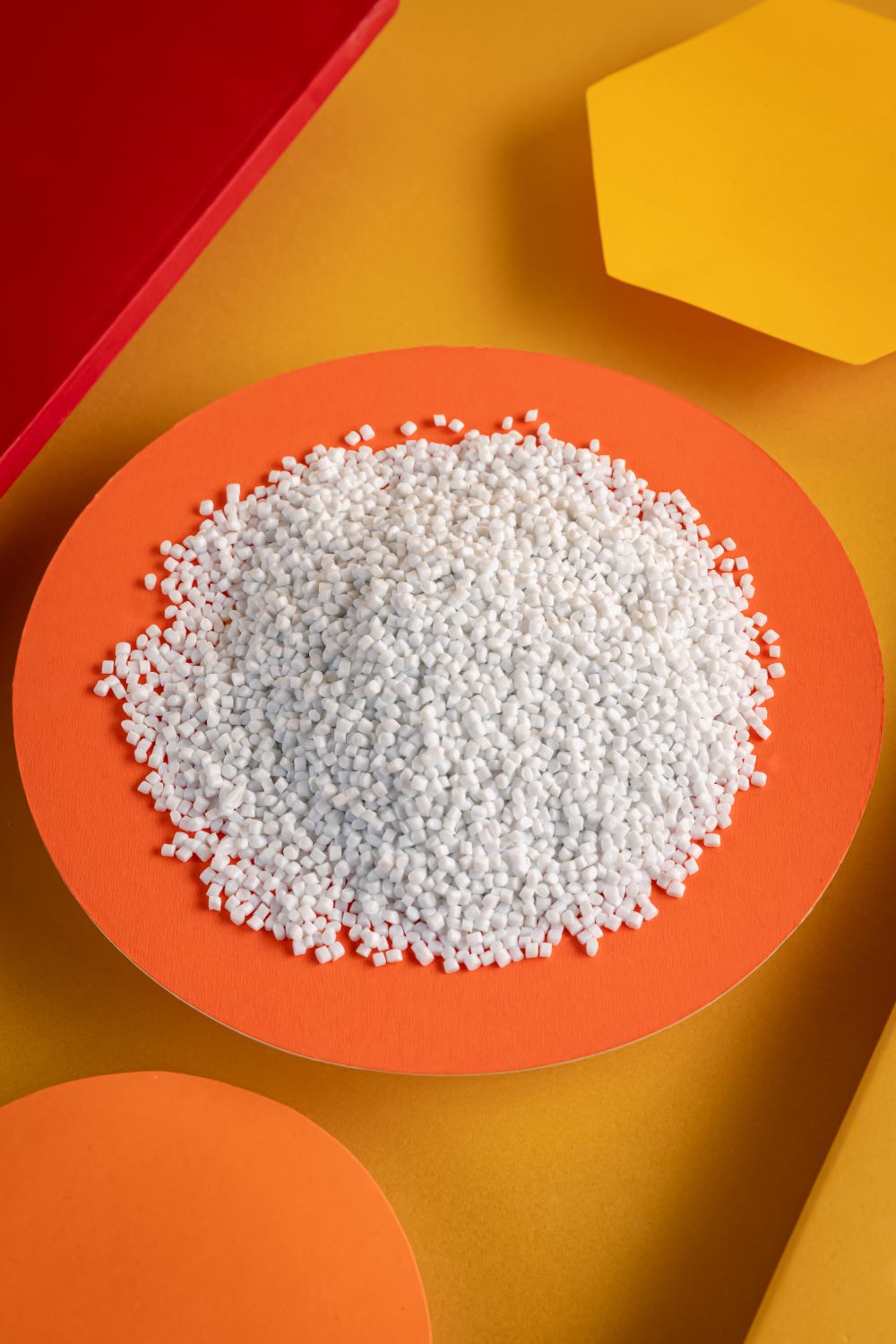 PET plastic pellets