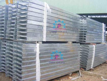 Cable trays and ladders
