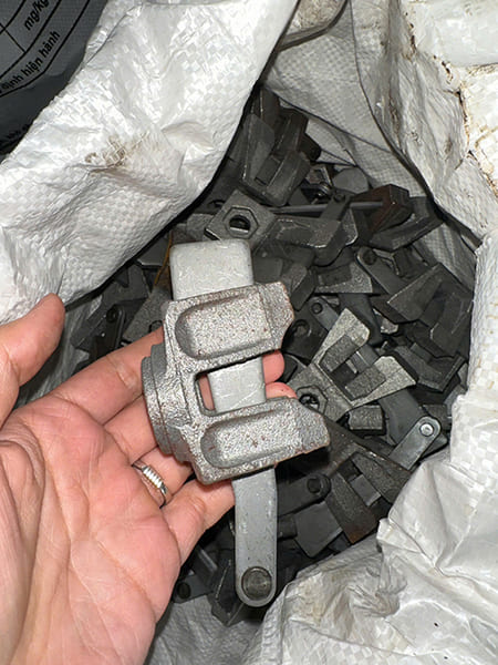 Ringlock ledger end