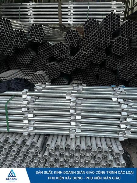 Wedge lock scaffolding