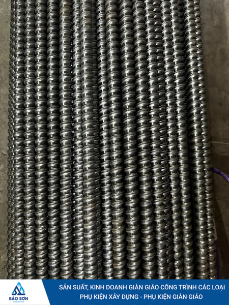 Threaded rod