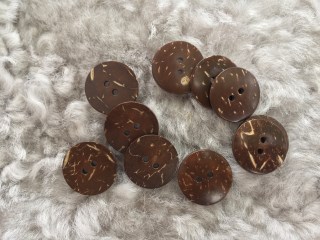 Coconut shell buttons