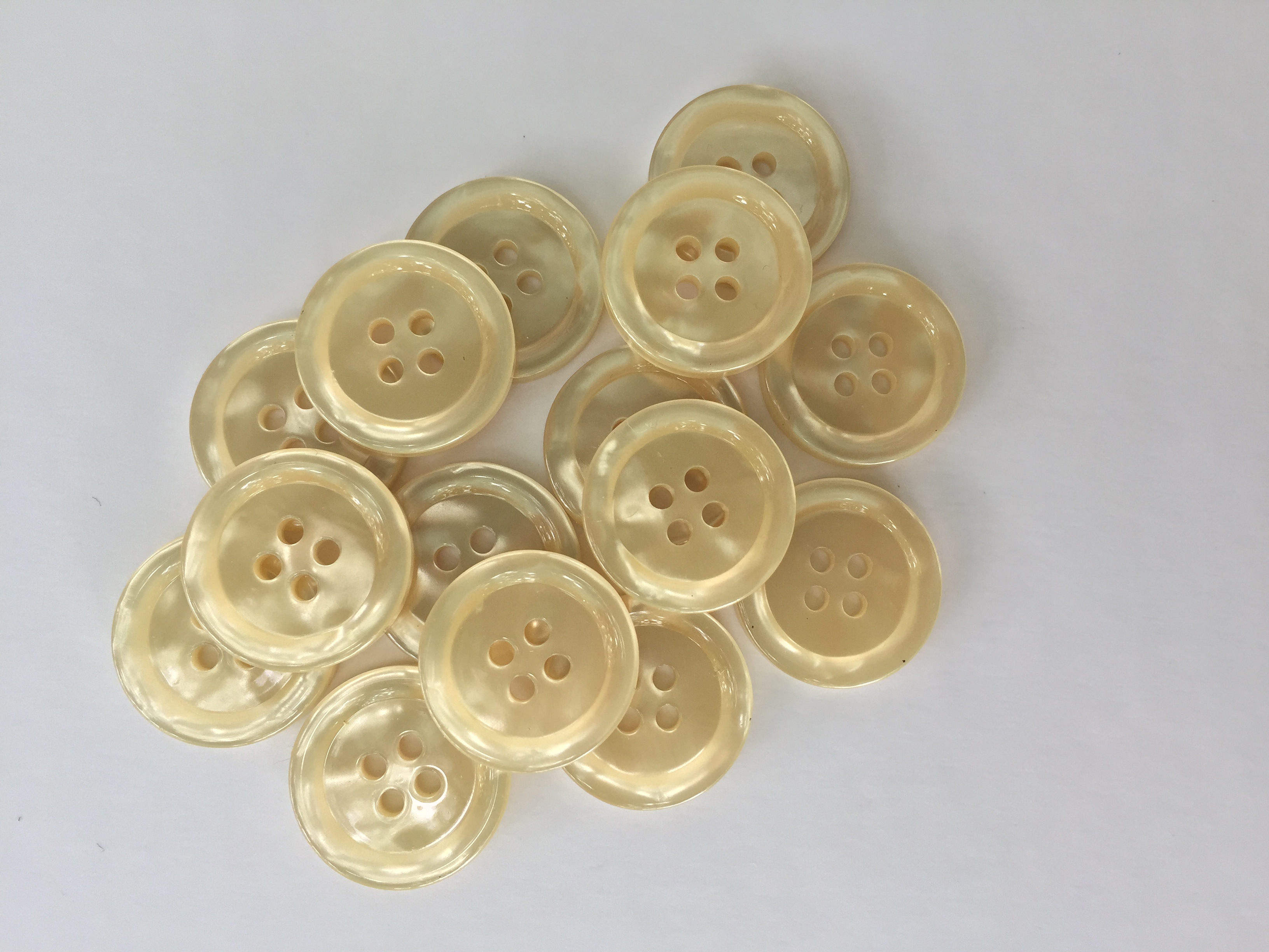 Shell buttons