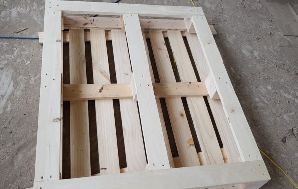 Wooden pallet