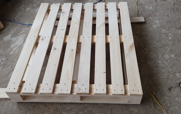 Wooden pallet
