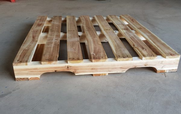Wooden pallet