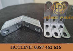 Square angle bracket