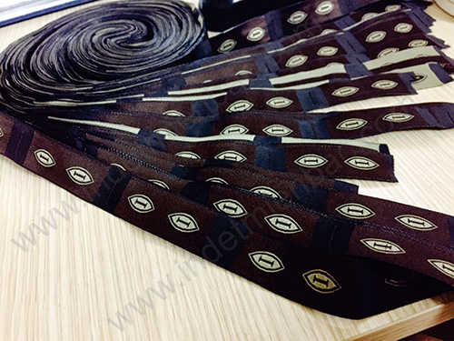 Weaving mark